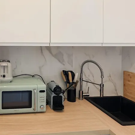 Appartement T2 Calme Avec Parking Gratuit * Nizza